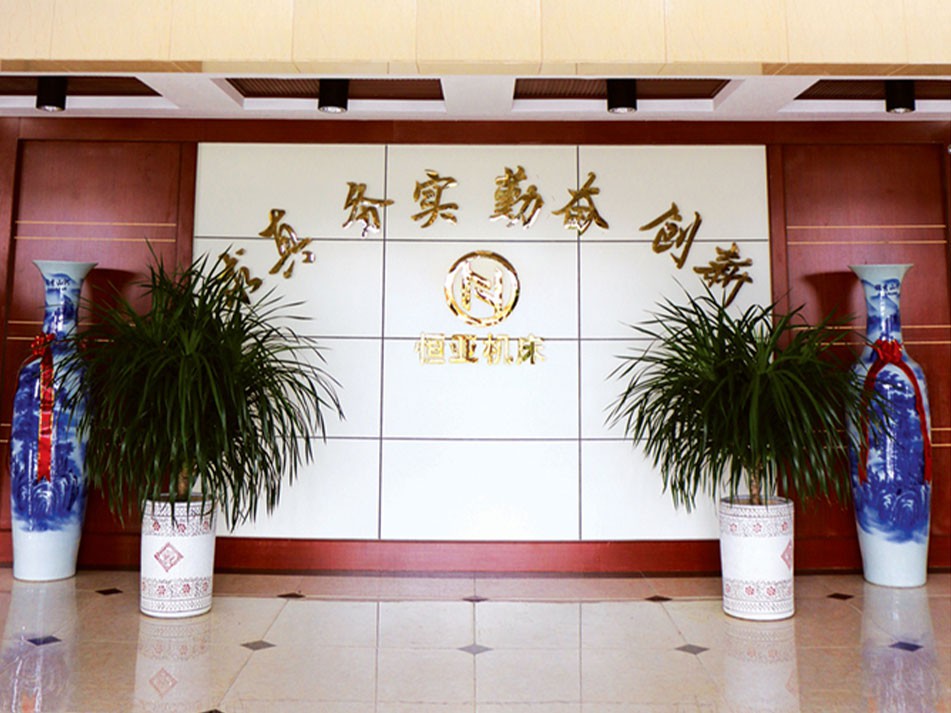 �칫¥����